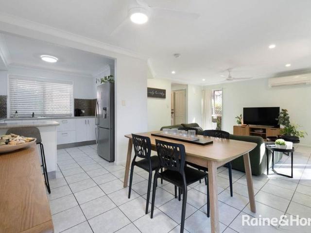 Modern Townhouse Available for Rent