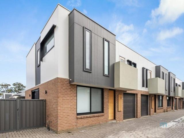 Modern Townhouse Designed for Comfortable Living