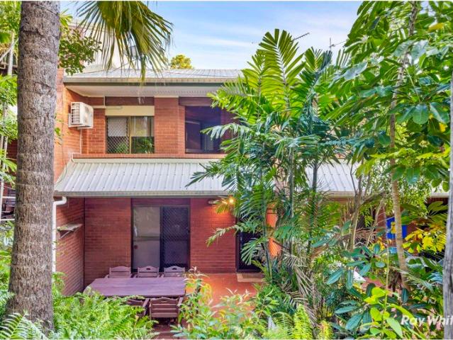 Modern Townhouse for Rent Privacy, Space & Beachside Living in Prime Yeppoon Location!