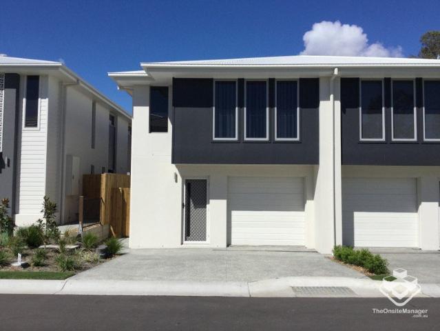 Modern Townhouse for Rent