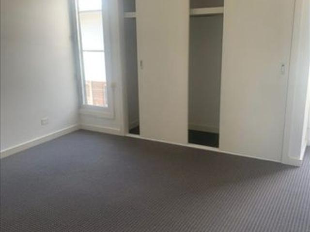Modern Townhouse in a Prime New Lambton Location