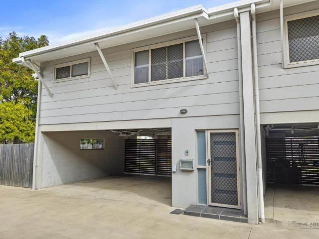 Modern Townhouse in Central Location