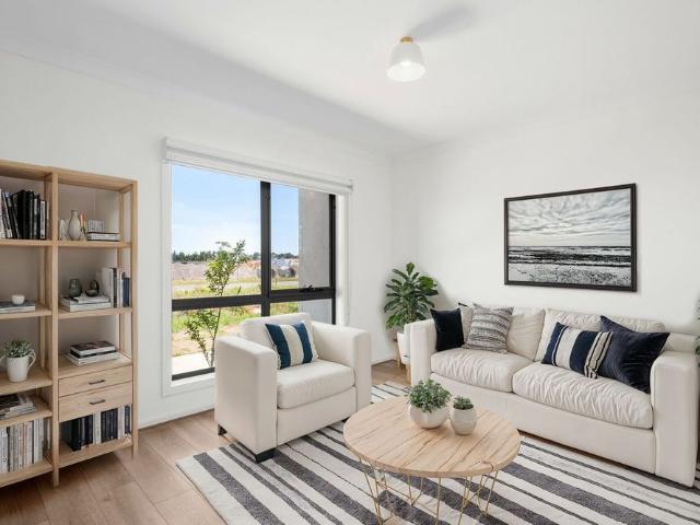 MODERN TOWNHOUSE IN IDEAL LOCATION