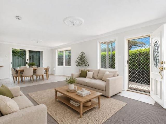 Modern townhouse in the heart of the CBD