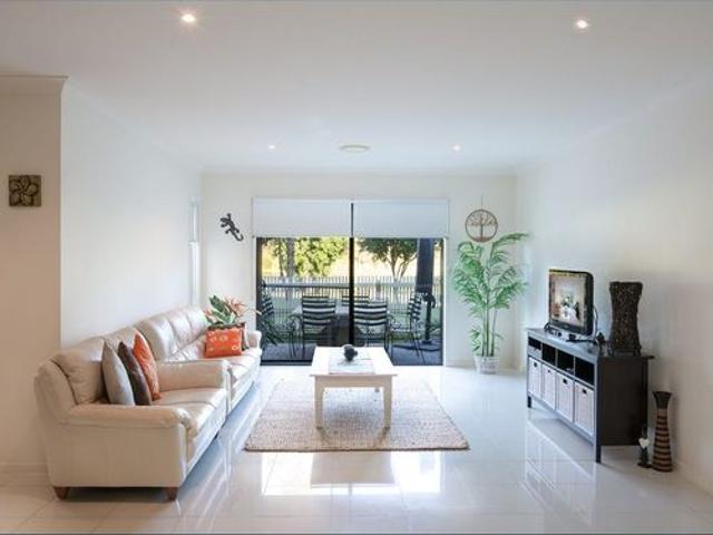 Modern Townhouse in The Parc, Tugun – Resort Style Living