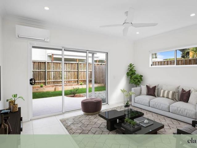 Modern Townhouse Living with a Private Courtyard