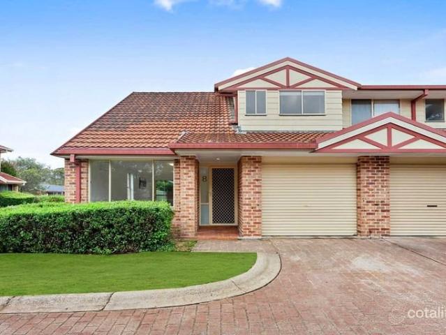 Modern Townhouse Living with Comfort & Convenience