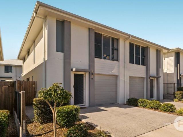 Modern townhouse living with lifestyle convenience