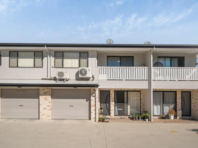 Now VACANT + Only Gated Complex in David St