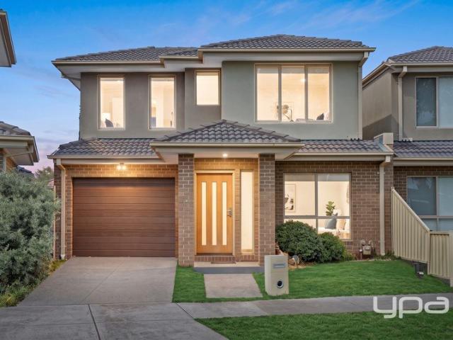 Modern Townhouse Living with Street Frontage and No Wasted Space