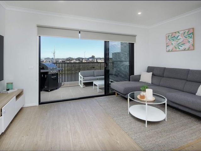 Modern Townhouse Living in the Heart of Officer