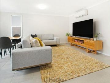 Modern Townhouse Living in the Heart of Mount Hutton