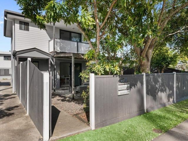 Modern Townhouse Living in the Heart of Nundah