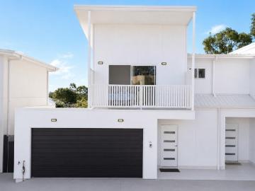 Modern Townhouse Living in the Heart of Pimpama