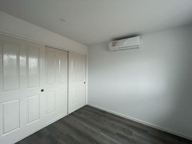 Modern Townhouse Living in a Convenient Deer Park Location
