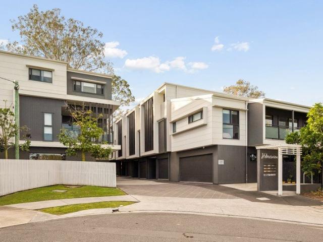 Modern Townhouse Living in a Convenient Morningside Location