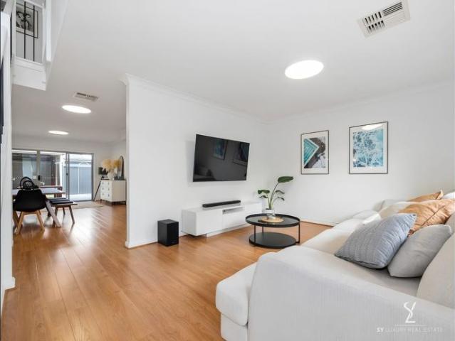 Modern Townhouse Living in a Convenient Mansfield Park Setting