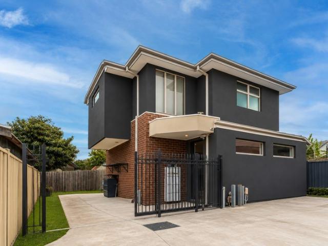 Modern Townhouse Living in a Prime Braybrook Location