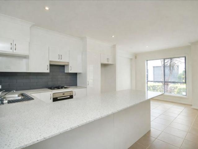 Modern townhouse living in a super convenient Charlestown location