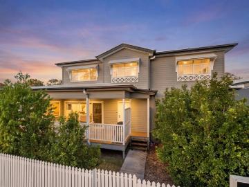 Modern Townhouse Living in Bracken Ridge Stylish, Spacious & Perfectly Positioned