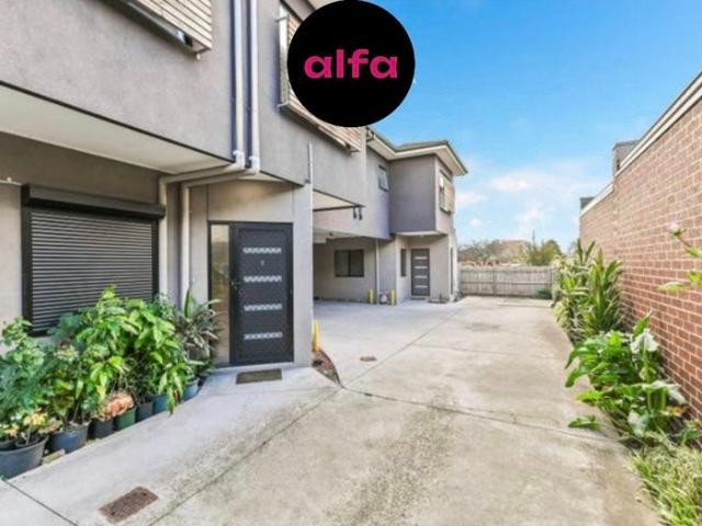Modern Townhouse Living in Noble Park