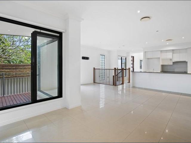 Modern Townhouse With Space, Style & Lifestyle