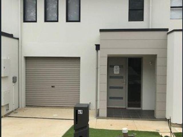 Modern Townhouse
