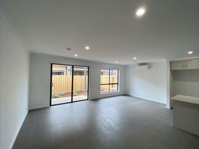 Modern Townhouse