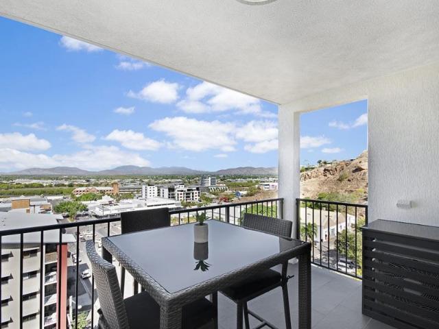 Modern Townsville City Apartment