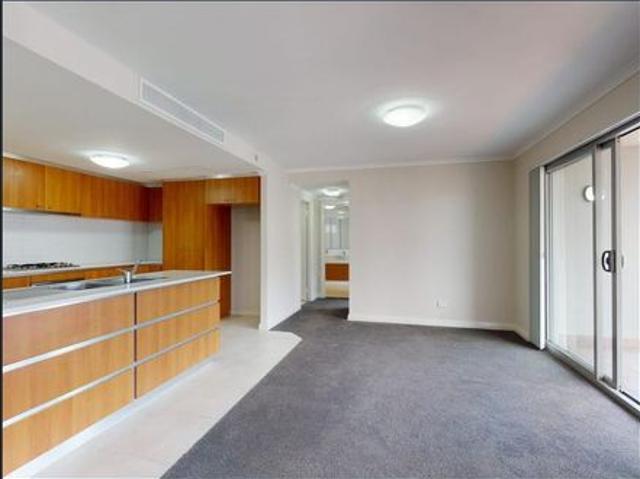 Modern Top Floor Apartment with Incredible Floor Plan & Large Balcony