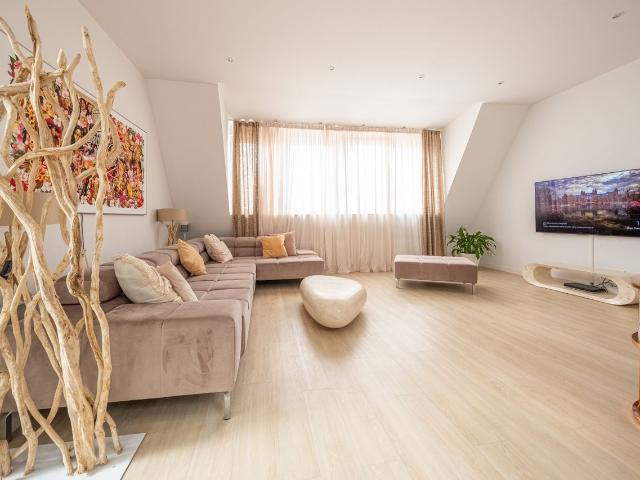 Modern top floor apartment with 25 sqm roof terrace 360 ​​view, Berlin Amsterdam Apartments for Rent