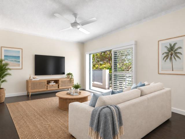 Modern Top Floor Apartment A Stones Throw To Dee Why Beach