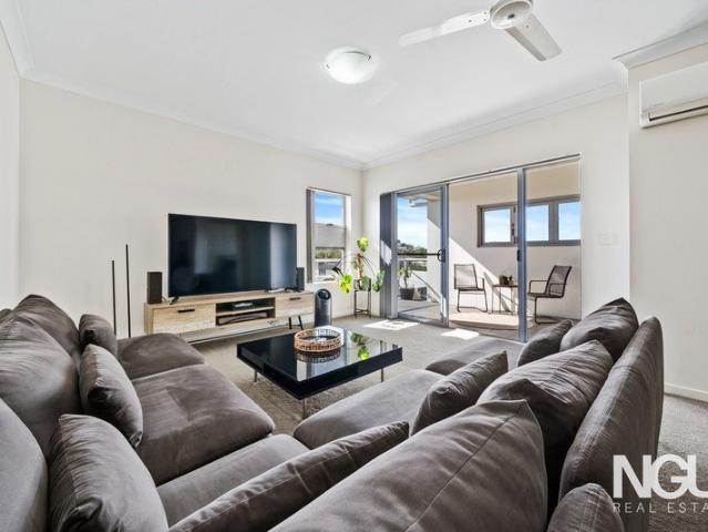 Modern Top Floor Living in the Heart of Beenleigh