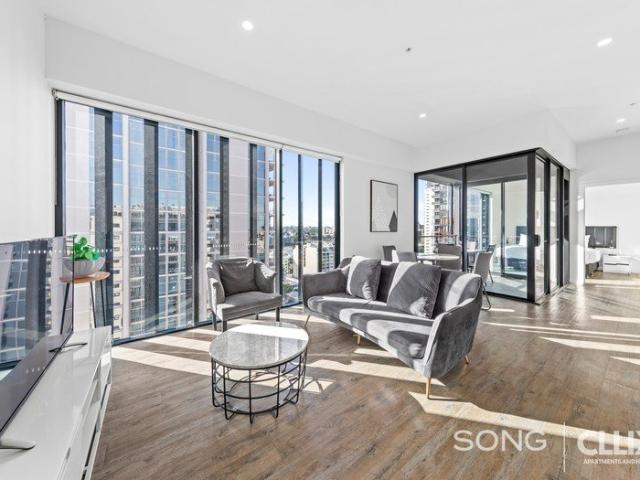 Modern Top Floor Residence with High Ceilings | 2 Bedroom Apartment with Secure Car Space in Soda, South Brisbane