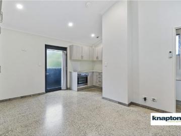 MODERN TOP FLOOR STUDIO