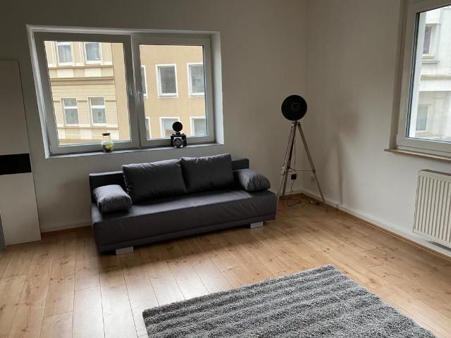 Modern, top refurbished apartment in a top location in the center within walking distance of the university, Essen Amsterdam Apartments for Rent