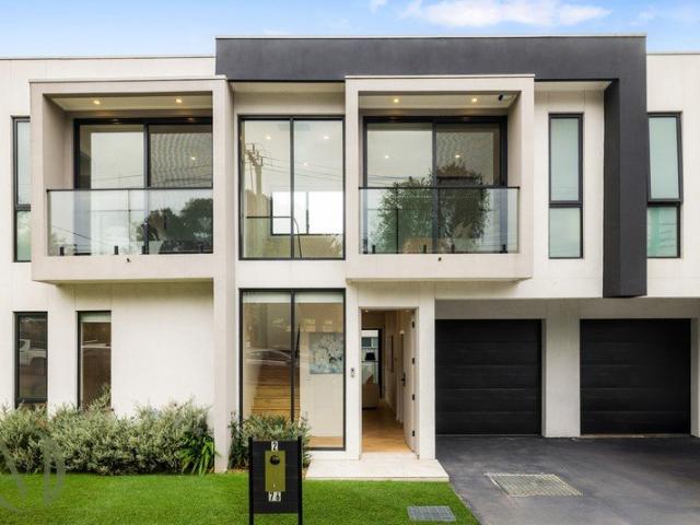Modern Terrace Living