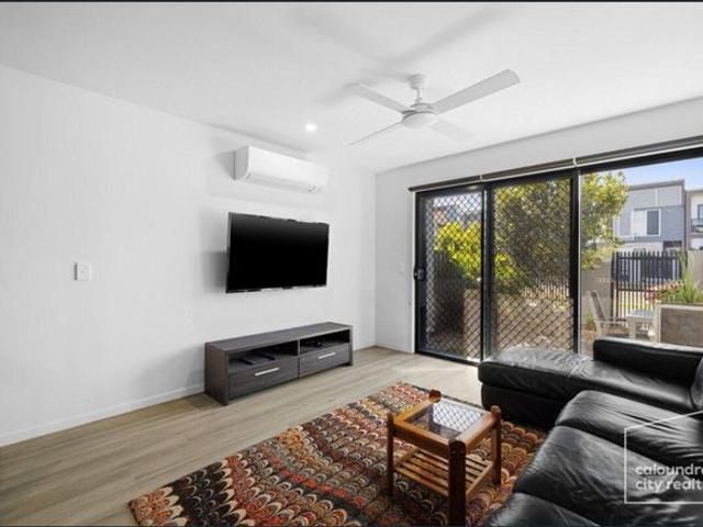 MODERN TERRACE LIVING IN THE HEART OF NIRIMBA