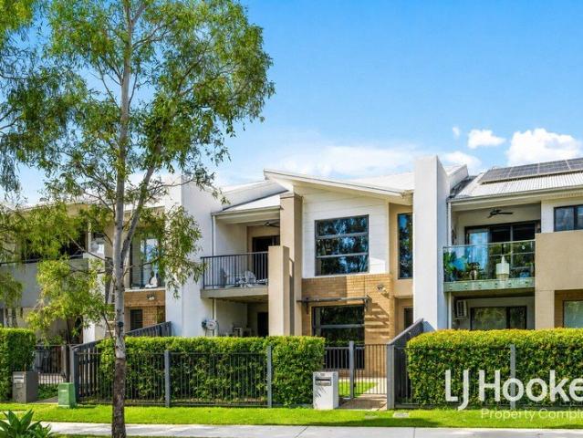 Modern Terrace Living with No Body Corporate Move In Ready & Beautifully Maintained