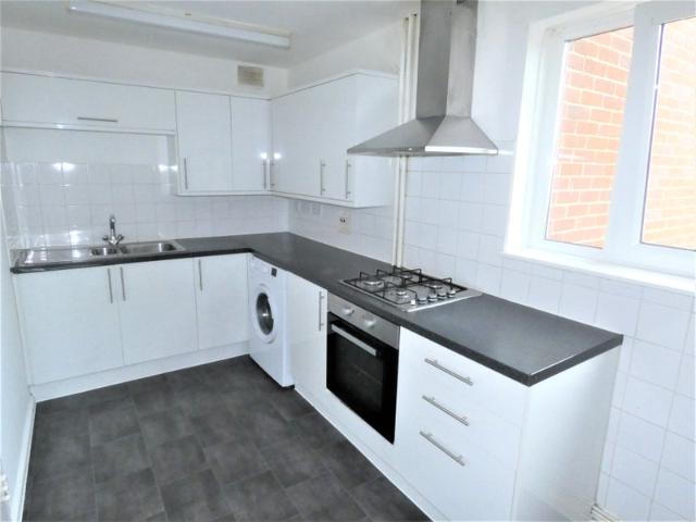 Modern three bed maisonette, East India, E14
