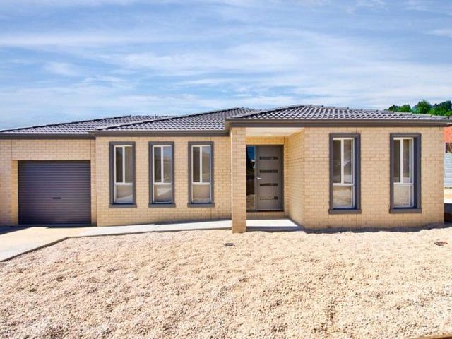 MODERN THREE BEDROOM TOWNHOUSE