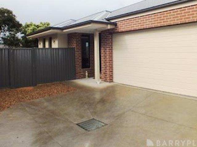 Modern Three Bedroom Townhouse
