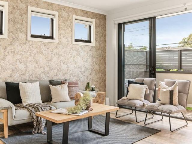 Modern Three Bedroom Townhouse