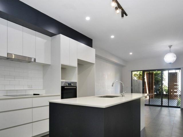 Modern Three Bedroom Townhouse with Resort Style Facilities