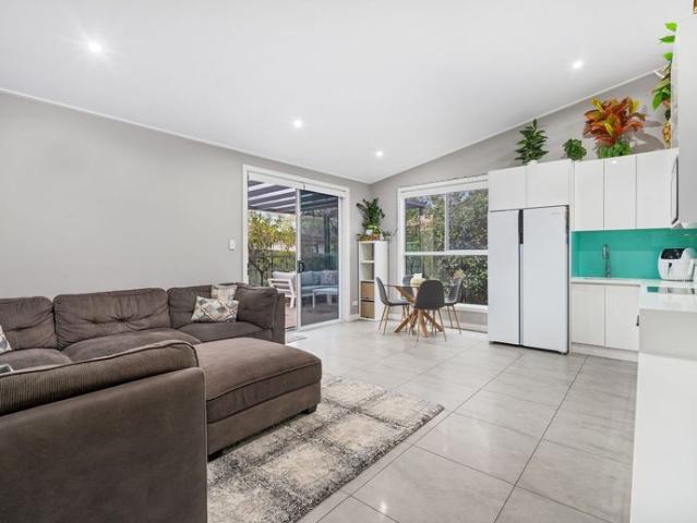 Modern three bedroom villa with courtyard