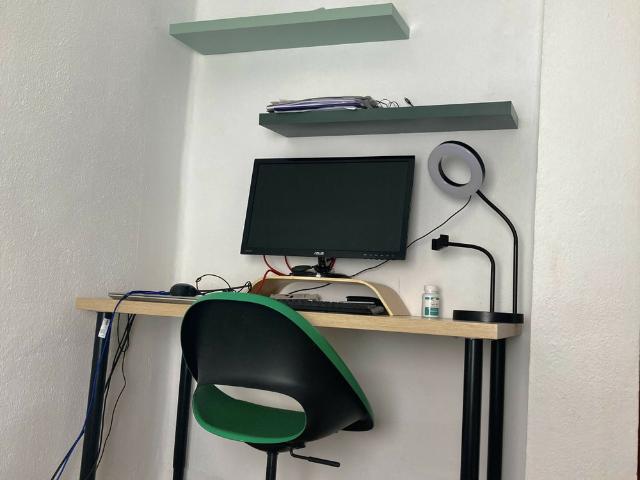 Modern apartment • 2 home offices • parking