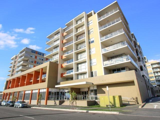 Modern Three Bedroom Apartment in the Heart of Wollongong