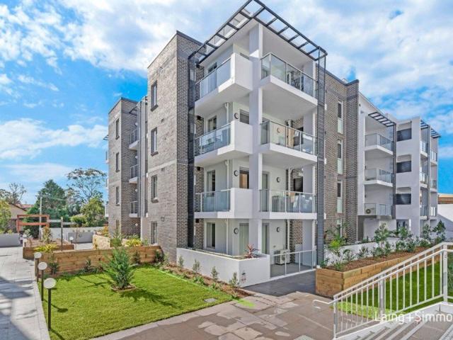 Modern Three Bedroom Apartment On The Ground Floor