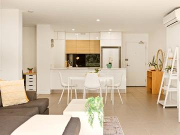 Modern Three Bedroom Apartment with Private Leafy Outlook & Resort Style Facilities