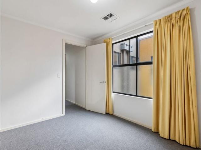 Modern Three Bedroom City Living in a Fantastic CBD Location